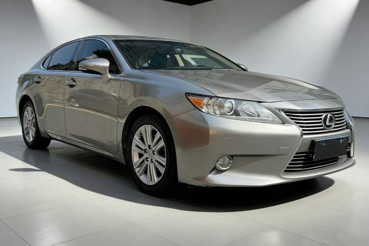 Used Lexus ES 2014 250 Elite Edition
