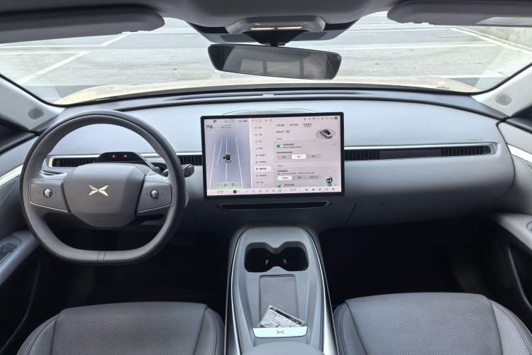 Used XPeng MONA M03 2024 620 with Ultra-Long Range
