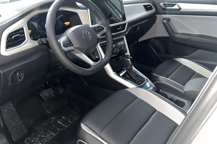 Used Volkswagen T-ROC 2025 280TSI DSG Two-Wheel Drive Time Edition
