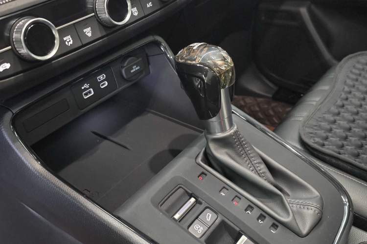 Used Honda Breeze 2023 240TURBO Two-Wheel-Drive Luxury Edition 5 Seats