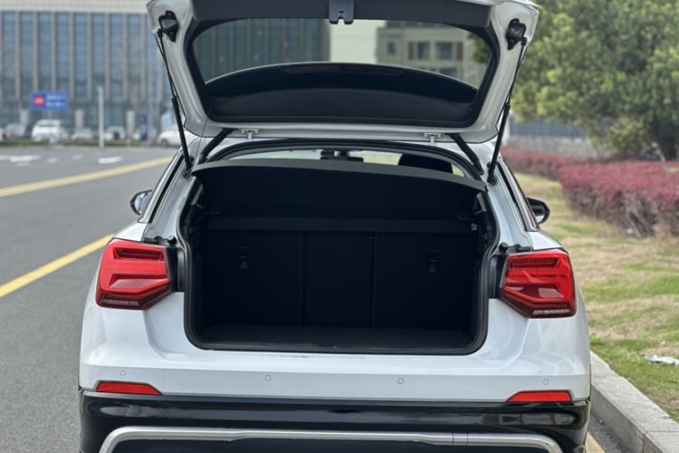 Used Audi Q2L 2018 35 TFSI Fashion Dynamic Version China VI Emission Standard
