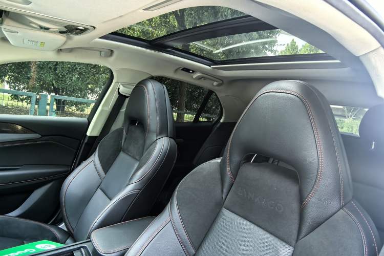 Used Lynk & Co 02 2020 High-Energy Edition 2.0T Automatic Two-Wheel Drive Pro Version
