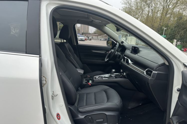 Used Mazda CX-5 2017 2.5L Automatic 4x4 ZhiZun Version China V Standard