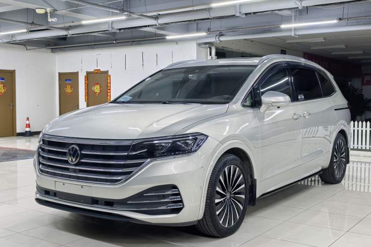 Used Volkswagen Viloran 2020 380TSI Prestige Edition