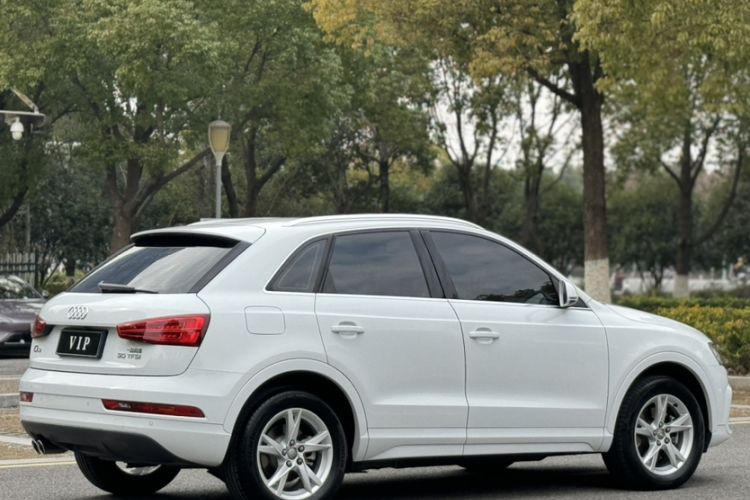 Used Audi Q3 2018 30th Anniversary Edition 30 TFSI Fashion Model
