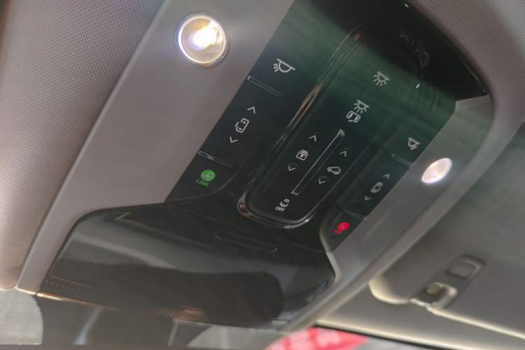 Used GAC Trumpchi M8 2021 Lingxiu Series 390T Ultimate Edition Interior 4