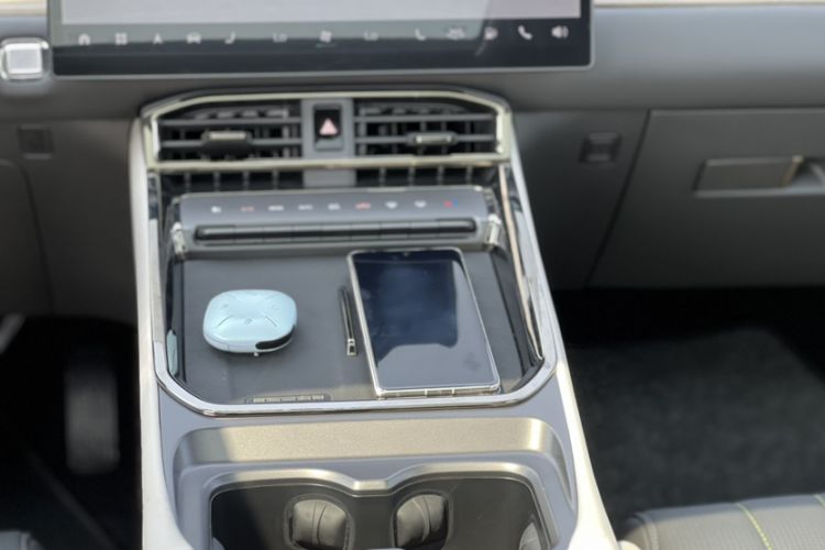 Used JETOUR Shanhai L6 2024 1.5TD DHT ULTRA