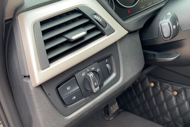 Used BMW 3 Series 2015 328Li Fashion Model
