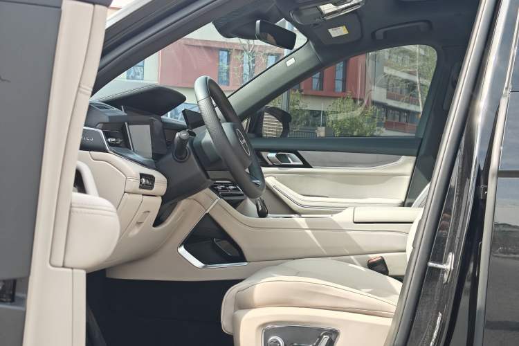 Used Lynk & Co 09 EM-P 2024 2.0TD EM-P Four-Wheel Drive HALO Six-Seater