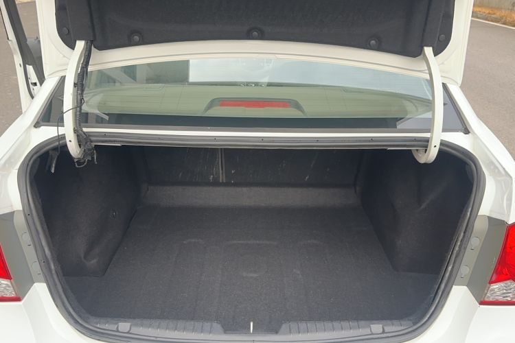 Used Chevrolet Cruze 2014 1.6L SL Millionth Anniversary Edition MT