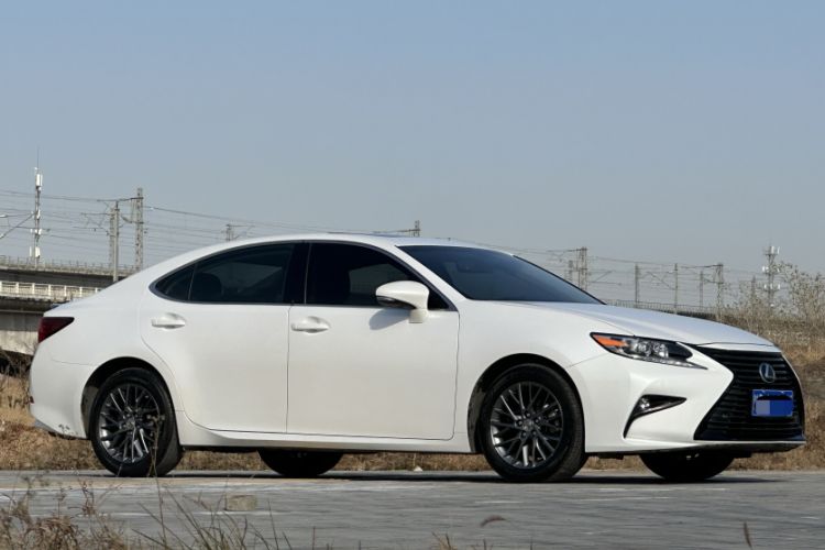 Used Lexus ES 2017 200 30th Anniversary Edition