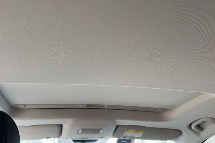 Used Roewe i5 2023 1.5L Manual Excellence Edition