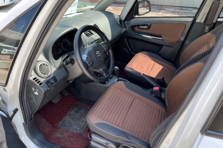 Used Suzuki SX4 2013 1.6L Automatic CoolRide Model