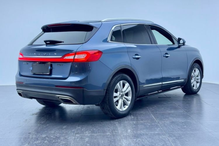 Used Lincoln MKX 2018 2.0T Two-Wheel Drive Deluxe Edition