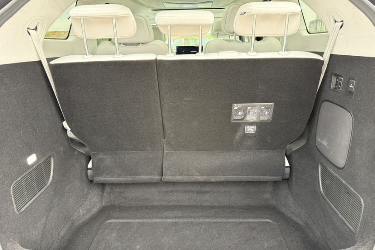 Used XPeng X9 2024 640 All-Wheel Drive High-Performance Max