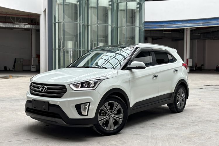 Used Hyundai ix25 2015 2.0L Automatic 4x4 Deluxe DLX