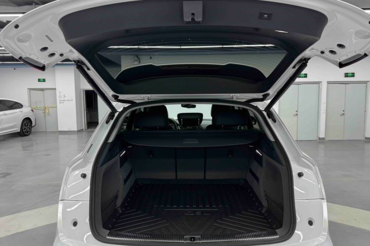 Used Audi Q5L 2018 45 TFSI Prestige Fashion Edition China V Emission Standard Interior 7