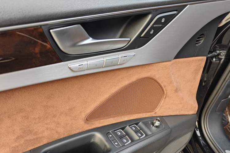 Used Audi A8 2017 A8L 45 TFSI quattro Comfort model