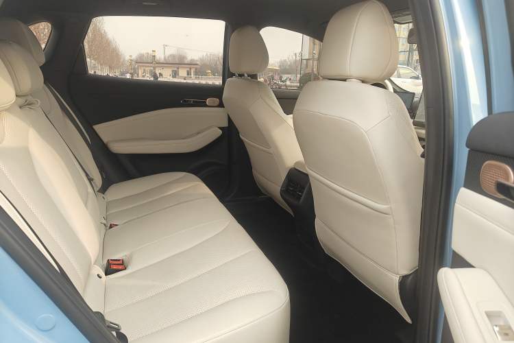 Used Baojun Yunhai 2024 600km Pure Electric Version
