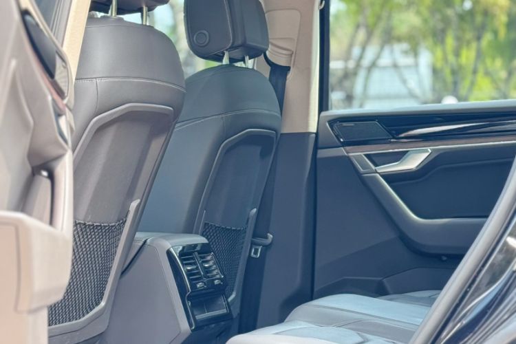 Used Volkswagen Touareg 2019 3.0 TSI RuiFeng Edition China VI Standard Interior 3