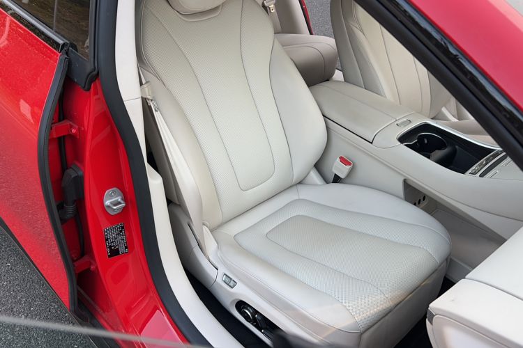 Used Hima Luxeed S7 2025 785 km Ultra