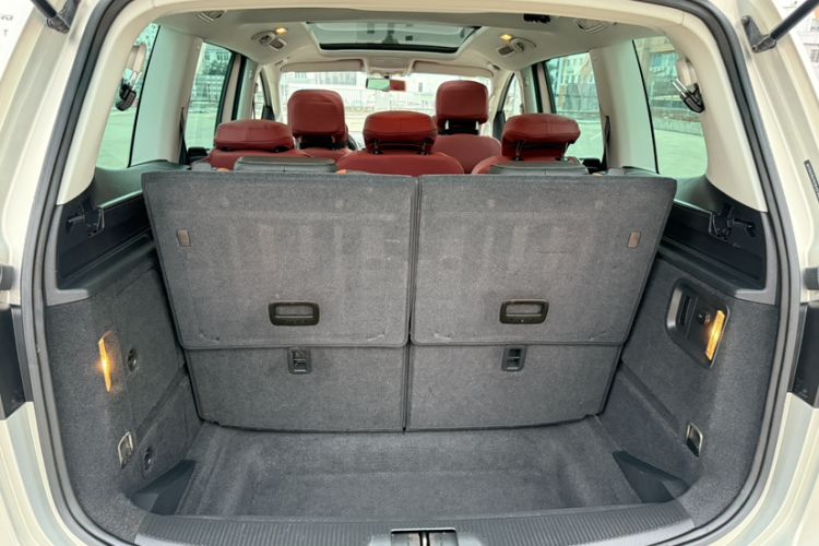 Used Volkswagen Sharan 2013 2.0 TSI Standard Model
