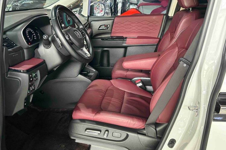 Used Honda Elysion 2022 2.0L eHEV Prestige Edition