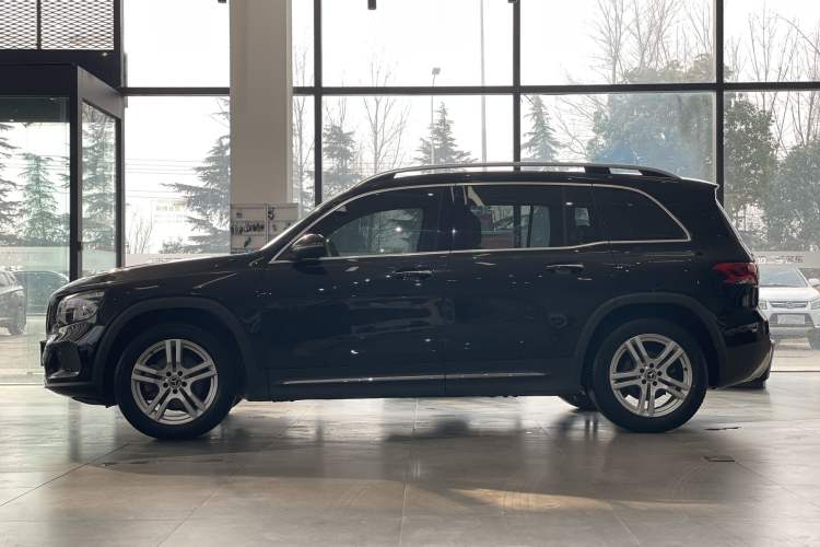 Used Mercedes-Benz GLB 2021 GLB 200 Dynamic Edition Exterior 5