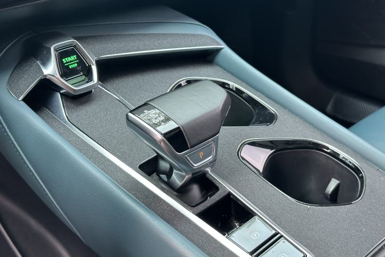 Used MG 7 2023 2.0T Automatic Trophy+ Ignition Glory Edition