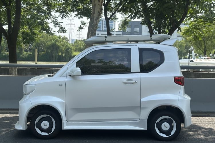 Used Wuling Hongguang MINIEV 2022 Macaron Premium Model – Lithium Iron Phosphate