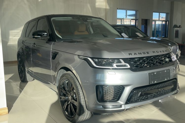 Used Land Rover Range Rover Sport 2022 3.0 L6 YAO Black Edition
