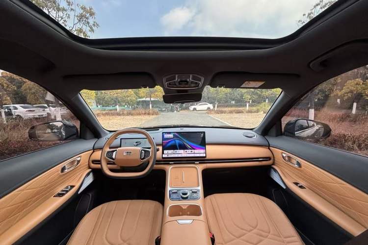 Used Geely Galaxy Galaxy Xingjian 7 EM-i 2025 120km Flagship Edition