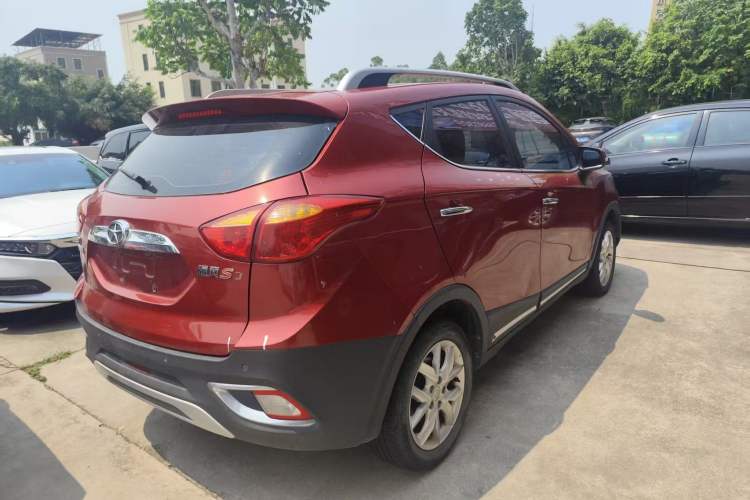 Used JAC Group Refine S3 2014 1.5L Manual Luxury Smart Model Exterior 5