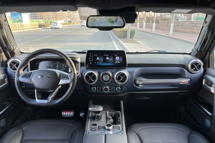 Used BAIC Off-Road BJ40 2021 2.0T Automatic Four-Wheel Drive Ring the Tower Champion Edition