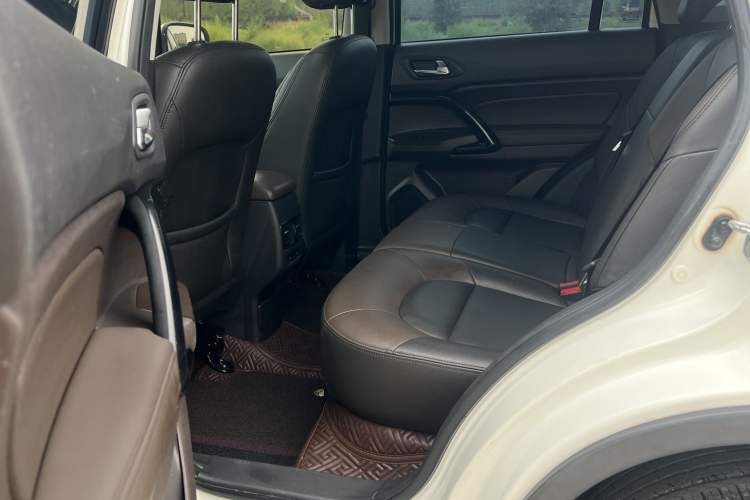 Used GAC Trumpchi GS4 2017 200T Manual Two-Wheel Drive Elite Edition