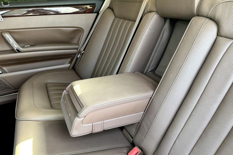 Used Volkswagen Phaeton 2015 3.0L Smart Edition
