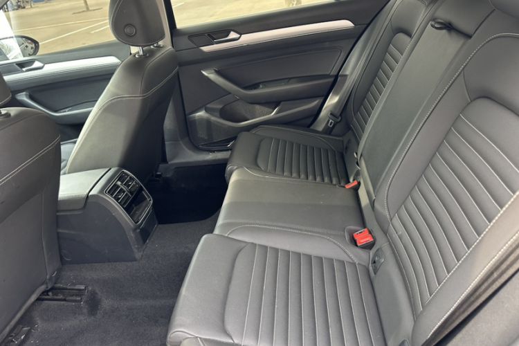 Used Volkswagen Magotan 2020 280TSI DSG Comfort Edition Interior 2