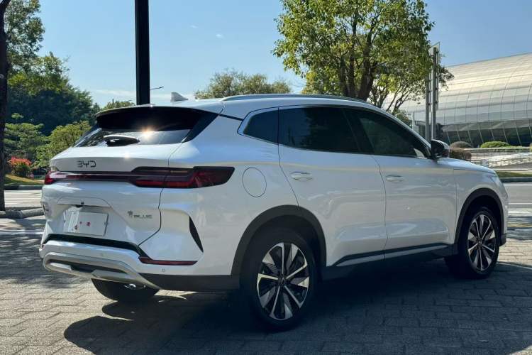 Used BYD Song PLUS New Energy 2024 Honor Edition EV 520km Luxury Model
