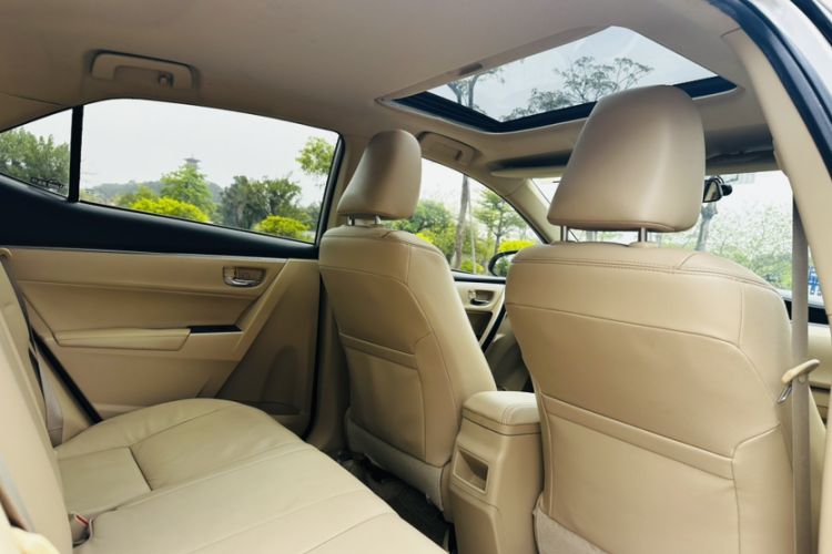 Used Toyota Corolla 2014 1.8L CVT GLX-i