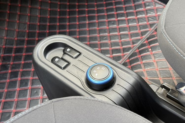 Used Wuling Hongguang MINIEV 2021 Macaron Premium Model – Lithium Iron Phosphate