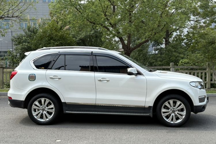 Used Haval H8 2017 2.0T Gasoline Two-Wheel Drive Smart Edition