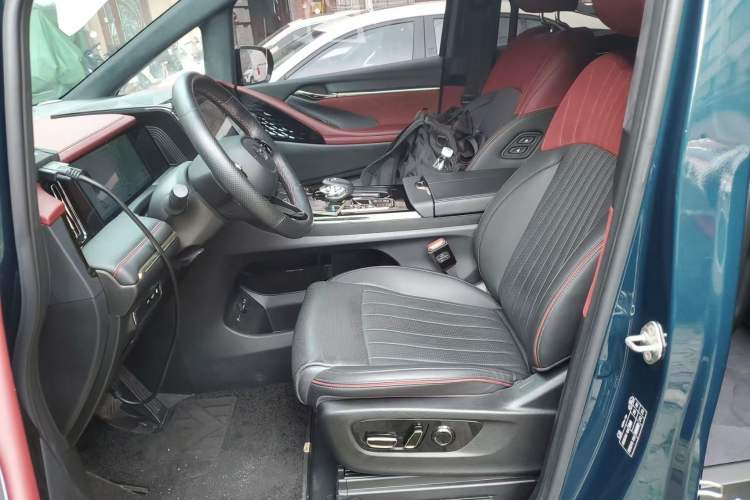 Used GAC Trumpchi E9 2023 E9 MAX Interior 1