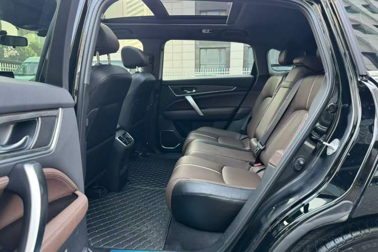 Used Honda UR-V 2024 370TURBO Two-Wheel-Drive Luxury Edition