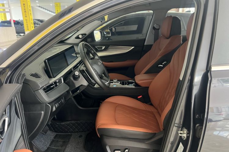 Used Chery Tiggo 8 PLUS 2022 Kunpeng Edition 390TGDI DCT Luxury Version
