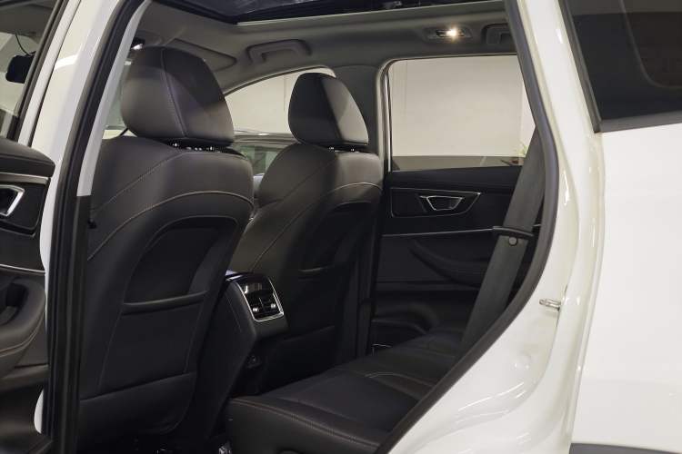 Used Chery Tiggo 8 2024 1.5 TCI Automatic New Dynamic Edition 5 Seats