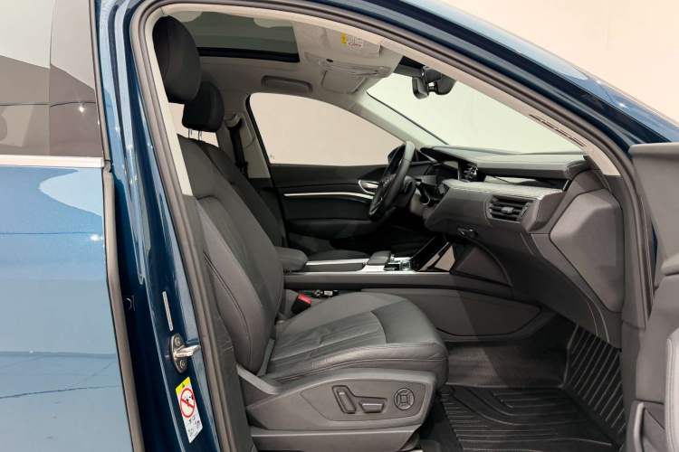 Used Audi e-tron 2019 55 quattro Fashion Edition

