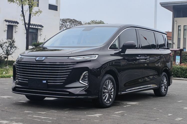 Used Bestune M9 2023 2.0T Ultimate Edition