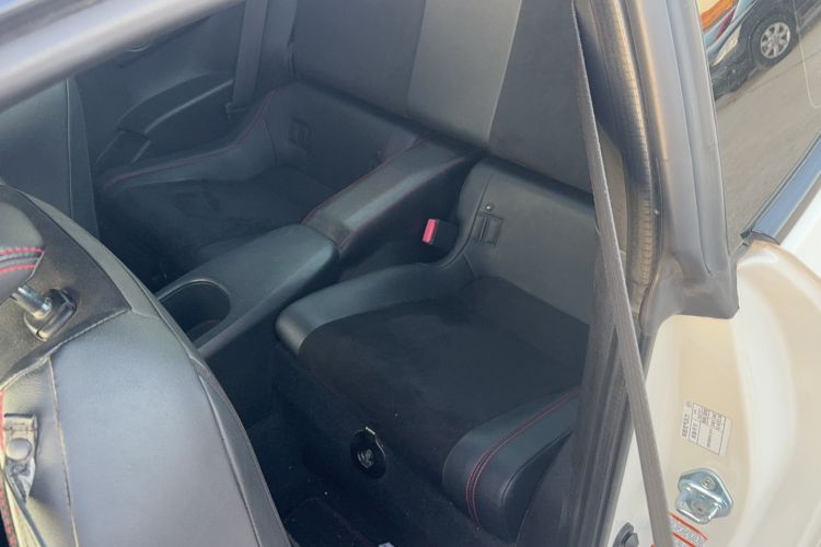 Used Toyota 86 2013 2.0L Automatic Luxury Version