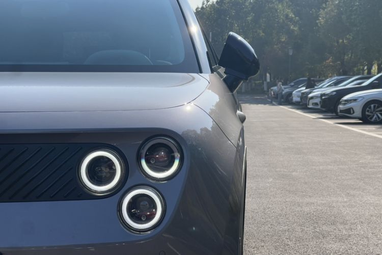 Used firefly firefly 2025 Illuminated Edition
