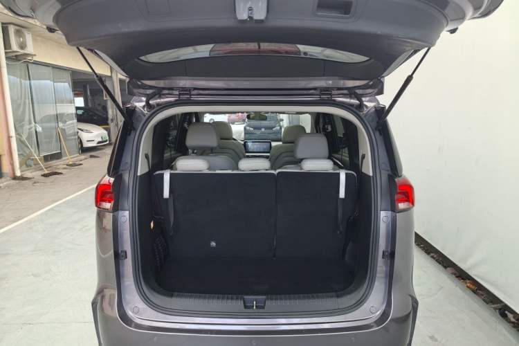 Used SAIC MAXUS G50 2019 1.5T Automatic Luxury Edition China VI Standard
